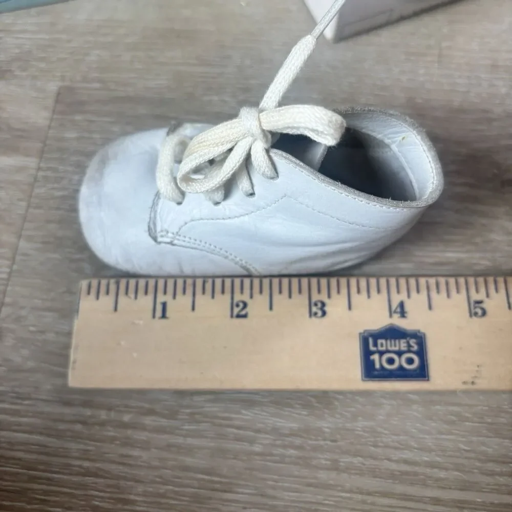 Vintage Baby Jumping Jacks Vaisey Bristol White Leather Shoes Size 3 D Boxed 50s